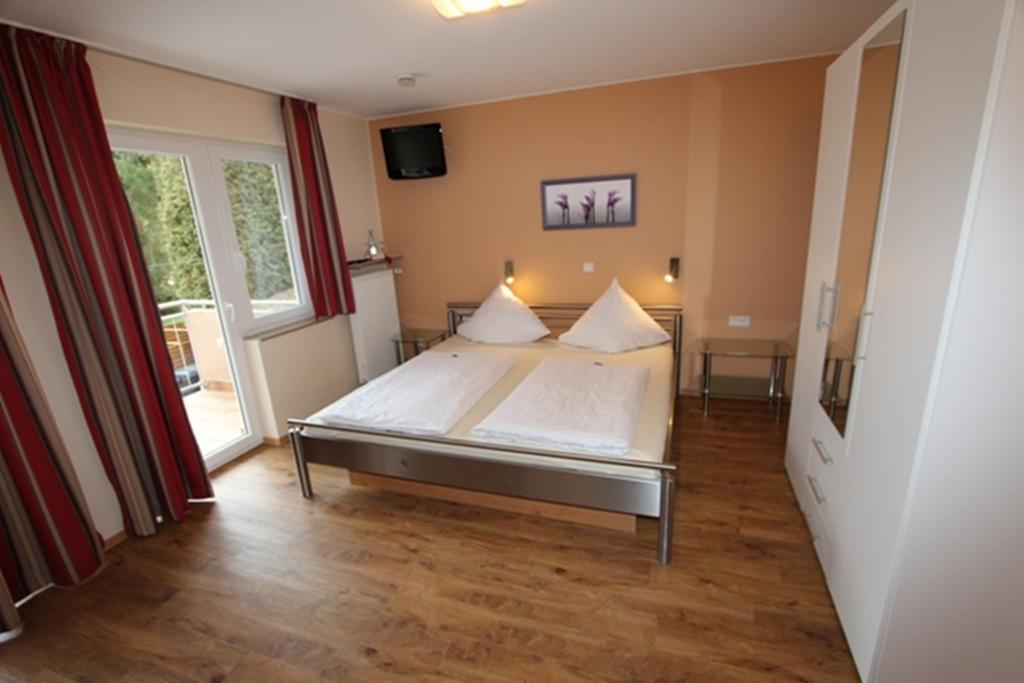 Hotel Landgasthof Zur Alten Scheune Zweibrücken Værelse billede