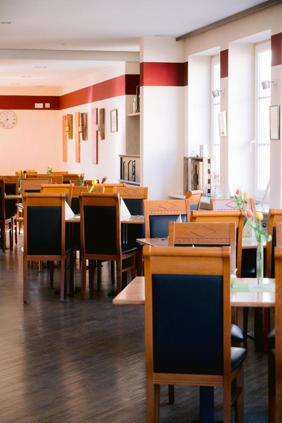 Hotel Landgasthof Zur Alten Scheune Zweibrücken Eksteriør billede