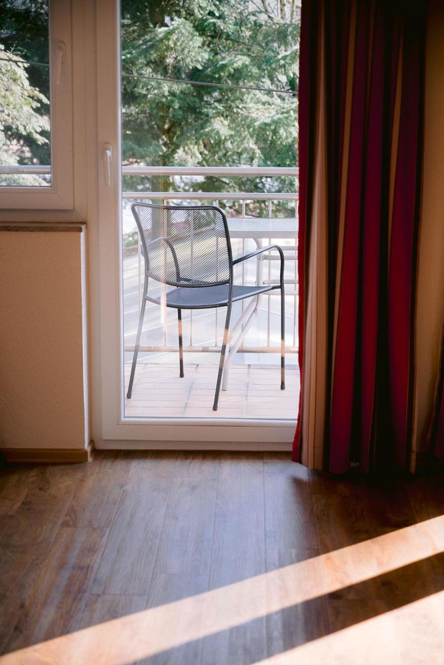 Hotel Landgasthof Zur Alten Scheune Zweibrücken Eksteriør billede